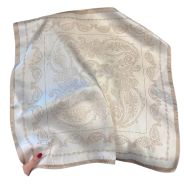 Pañoleta de Seda Estampada Arena