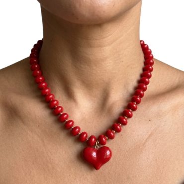 Collar rojo corazon